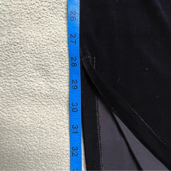 Ronni Nicole Classic Velvet Black Maxi Dress - Picture 6 of 6